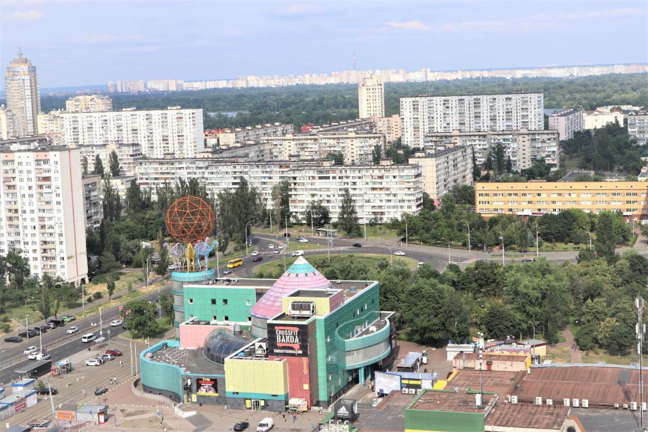 Элитные Апартаменты В Новом Доме На Оболони Kiev Exterior foto